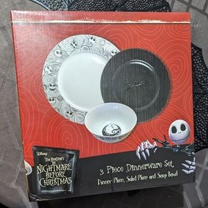 Nightmare Before Christmas Dinnerware and Wooden Spoon Set